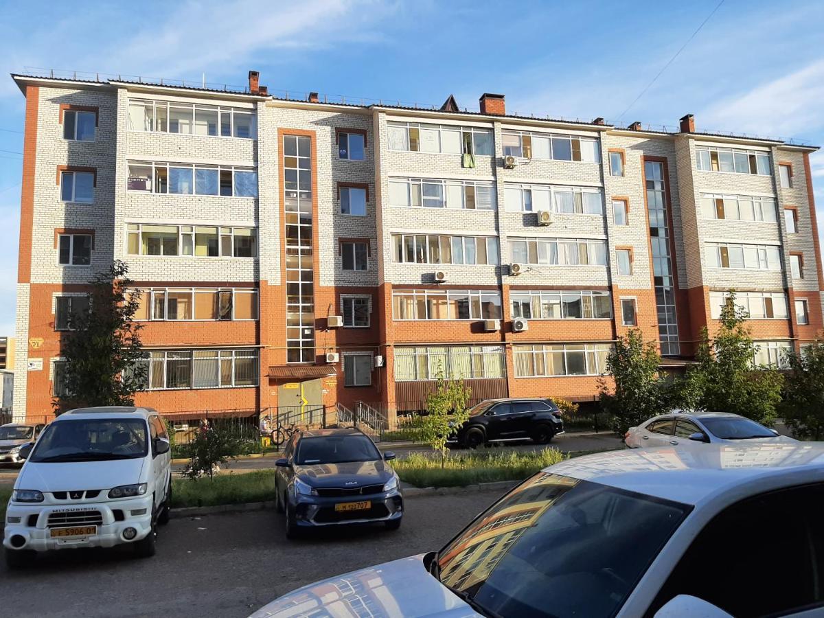 Отличная Двухкомнатная Квартира-Студия 70Кв 乌拉尔斯克 外观 照片
